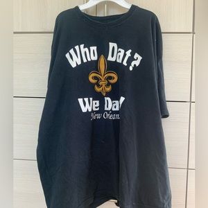 New Orleans saints graphic T-shirt